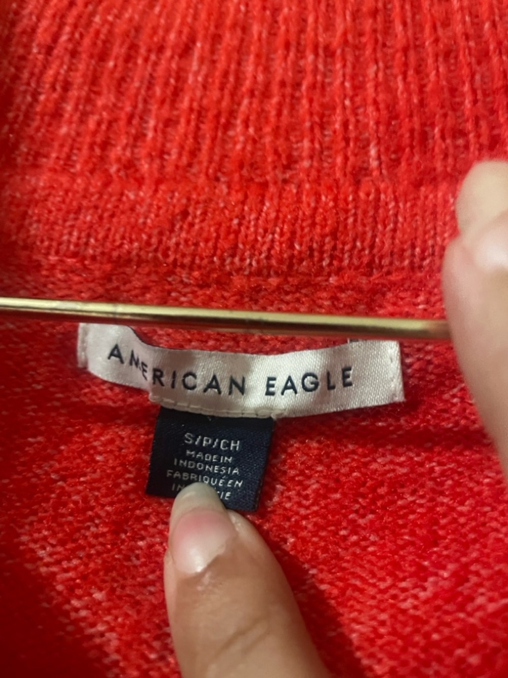 American Eagle Red Cowl Neck Cropped Sweater - Size S - Picture 3 of 6